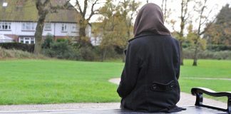 sakitkan hati isteri