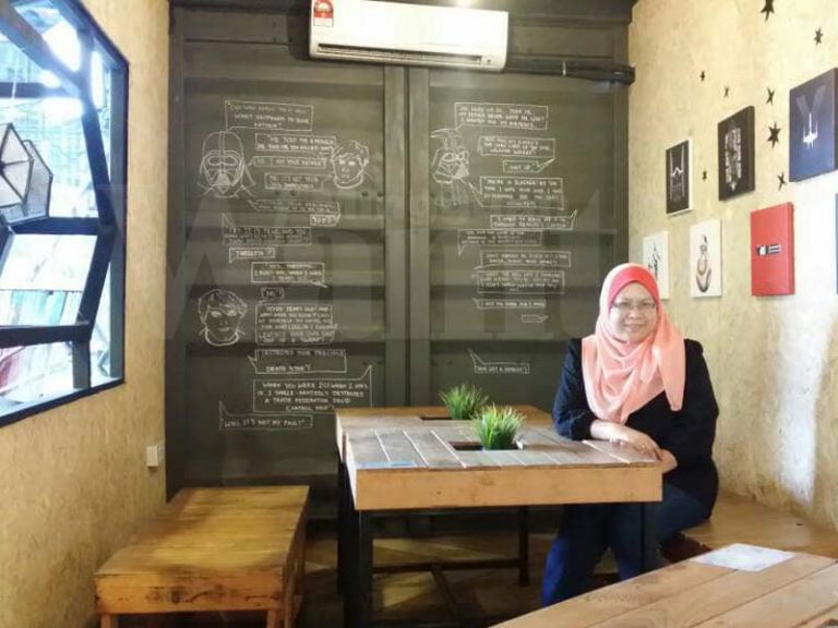 stok makanan basah