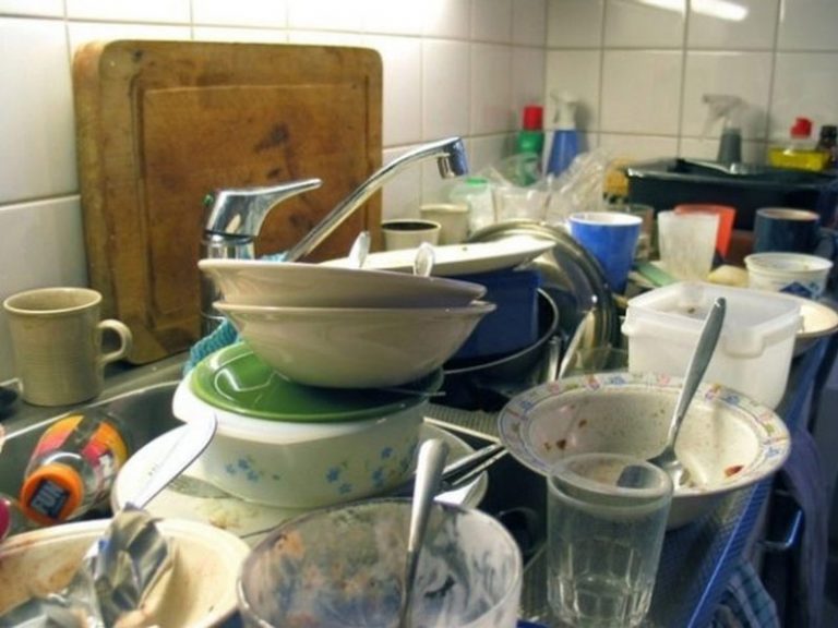 kerja isteri tak habis
