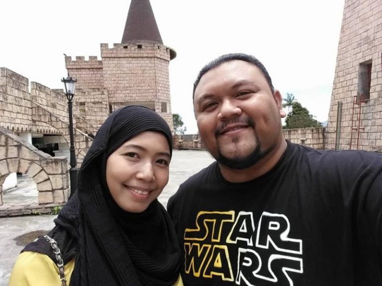 Tanda Lelaki Anggap Perempuan Sebagai Kawan - Ini 8 Tanda Orang Lelaki