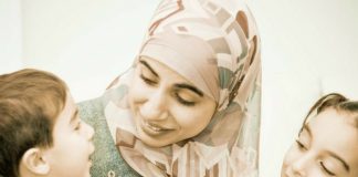 Ibu Tiri Bukan Kejam, Ramai Juga Yang Lebih Baik Dari Mak Sendiri...