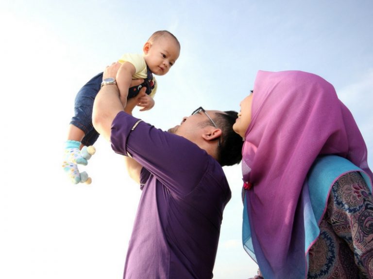 10 Tip Para Ulama Ini, Berkesan Dekatkan Hati Mak Ayah Dan Anak Tanpa Memaksa