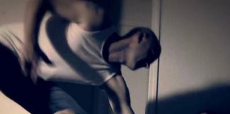 Isteri Ini Cukup Tertekan Bila Suami Kaki Cemburu, Dah Bagi Peluang Pun Masih Tak Berubah!