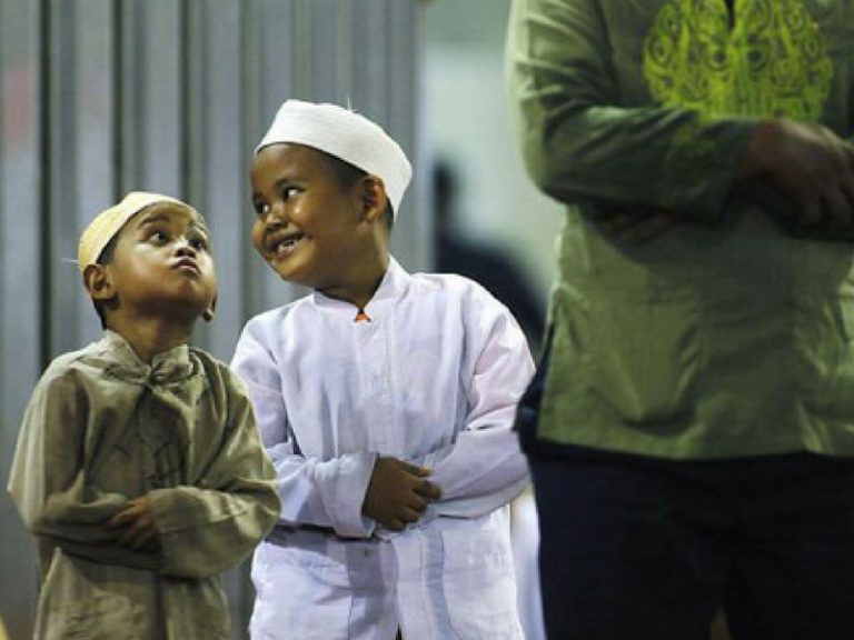 4 Nasihat Luqman Inilah Jawapan Kenapa Anak Malas Solat