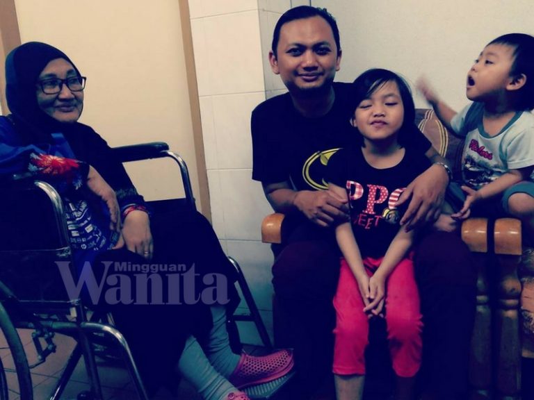 Sementara Mak Ayah Masih Ada, Buat 5 Tip Ini Untuk Bahagiakan Hatinya