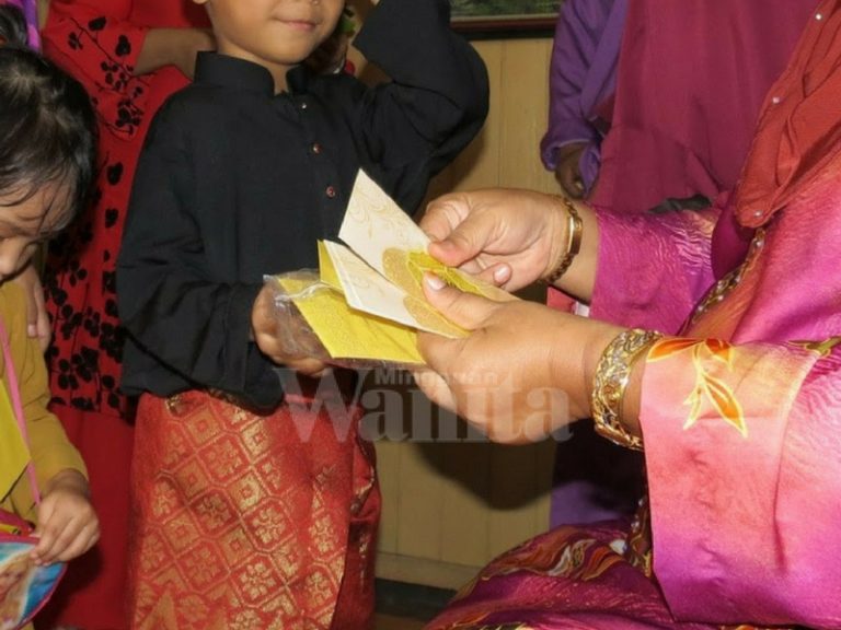 duit raya