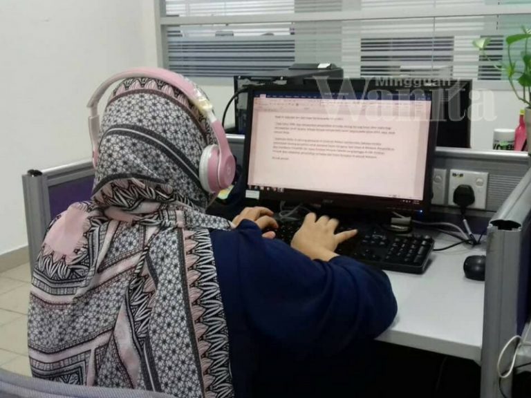 ibu bekerja