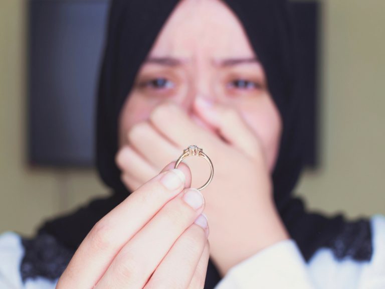 Air Mata Isteri, Teguran Buat Suami