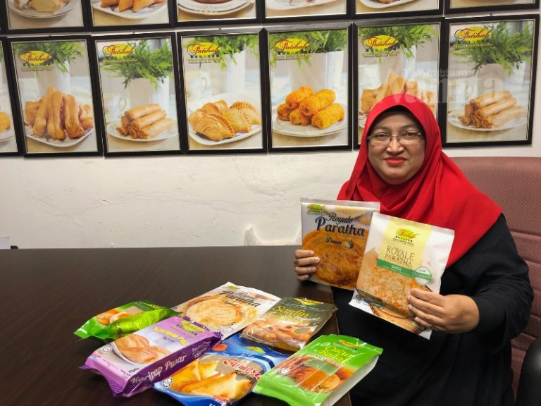 Pernah Kutip Duit Syiling Nak Beli Keperluan Anak Buat Ibu Tunggal Ini Tekad Majukan Bisnes