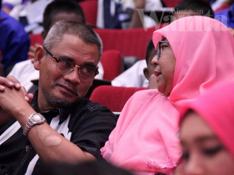 'Sakit Hati Sangat Pun, TAHAN Jangan Gaduh Depan Orang’ Ini Petua 23 Tahun Bahagia Berdua