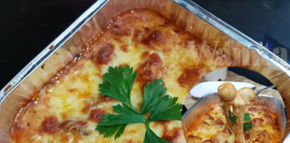 Chicken Meatball Bolognese