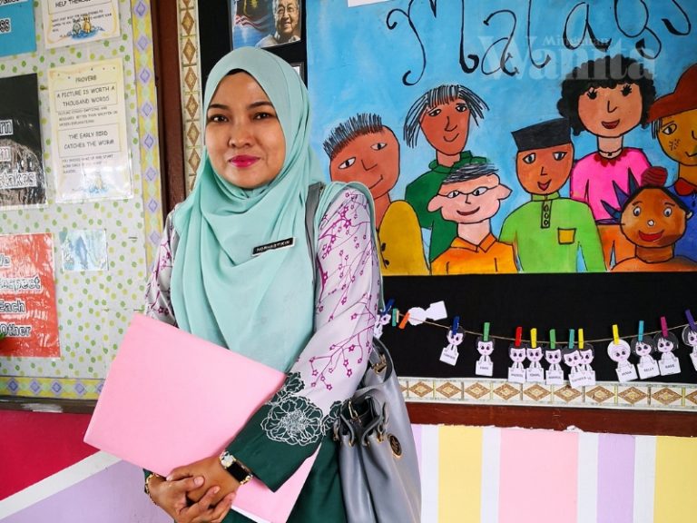 Cikgu Norhasyikin Seronok Bila Murid Dapat Kuasai Bahasa Inggeris