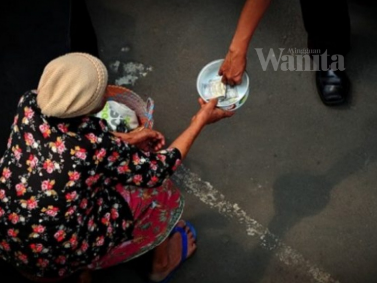 Bersedekahlah Sampai Jadi Kaya, Bukan Tunggu Kaya Dulu Baru Nak Bersedekah