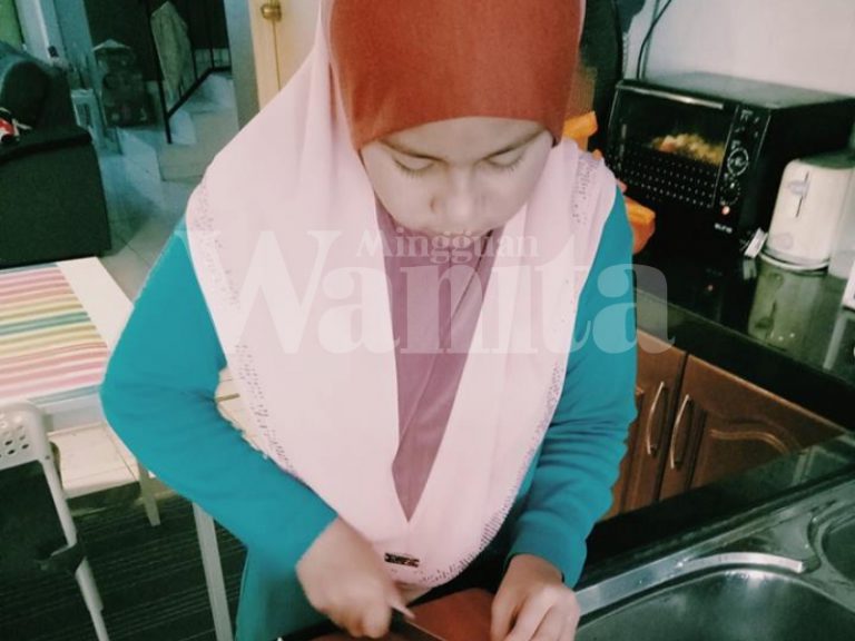 anak perempuan