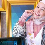 Yana Samsudin SSelesa Bila Gigi Putih Berseri