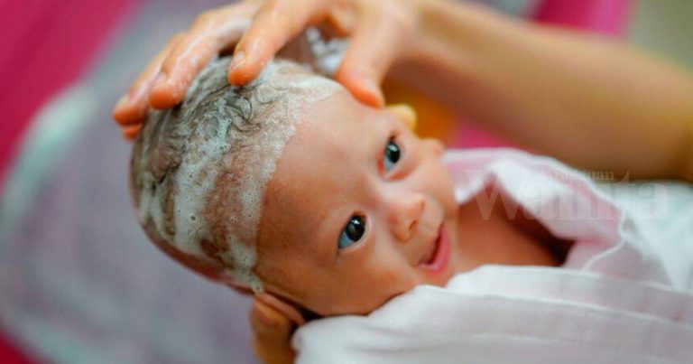 Kulit Bayi Baru Lahir Memang Sensitif, Ini Sabun Mandian Selamat Untuknya 