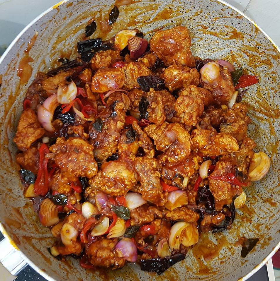 Ayam Masak Cili Kering SEDAP SANGAT, Rasa Pedas Masam-Masam Manis