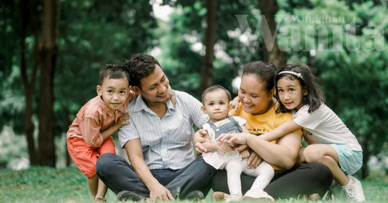 Ajar Anak Adab Ke Rumah Orang, Jangan Buat Macam Rumah Sendiri!