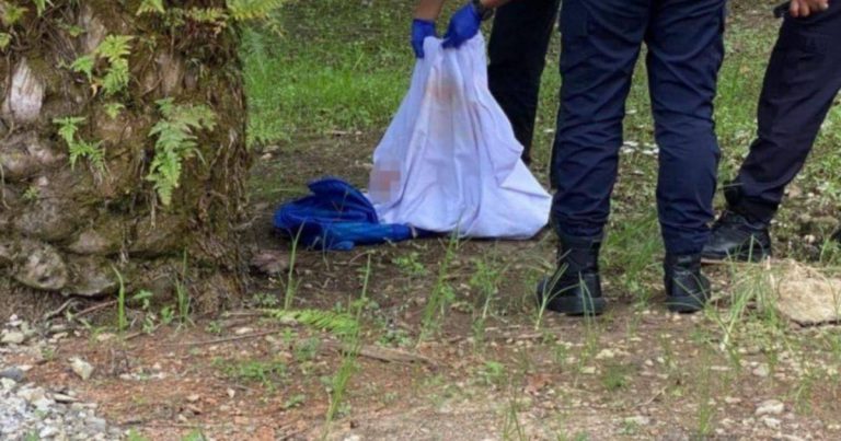 Jumpa Beg Plastik Di Kebun Ingatkan Barang Peribadi, Rupanya Bayi Tanpa Pakaian
