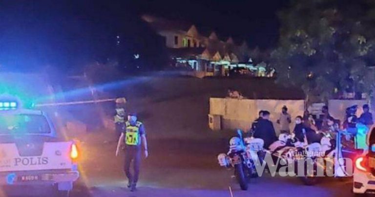 Terdengar Bunyi Sangkakan Kucing, Bayi Cukup Sifat Dibuang Di Kawasan Pembuangan Sampah