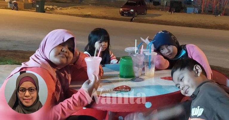 Anak Buat ‘Drama’ Kedai Makan, Bungkuslah & Balik, Orang Memerhati Bukan Mengeji Tapi SIMPATI