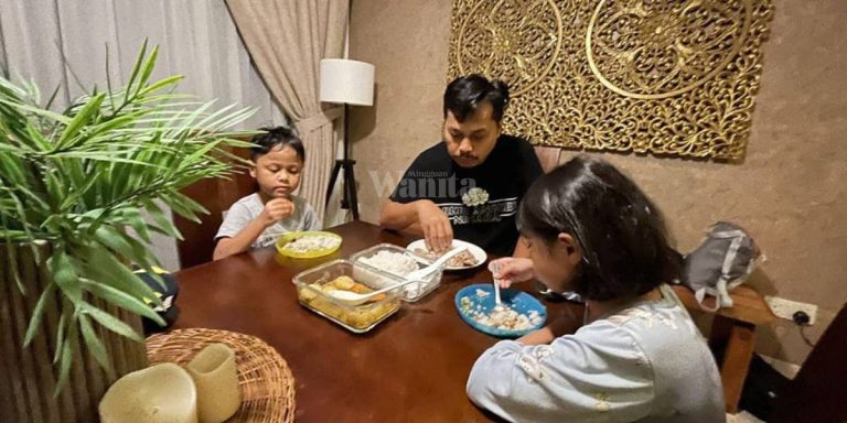 Ada Sebabnya Waktu SAHUR Masa Paling Sesuai Mak Ayah Nasihat Anak!