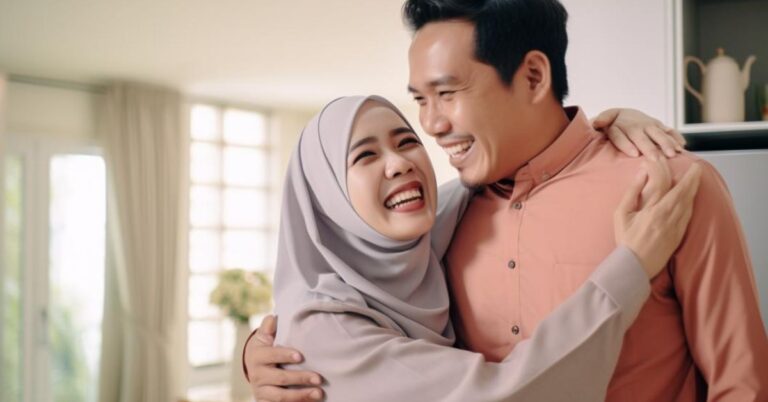 Tip Jaga Hati Isteri, Ini Yang Suami Kena Tahu, Barulah Sweet Selalu