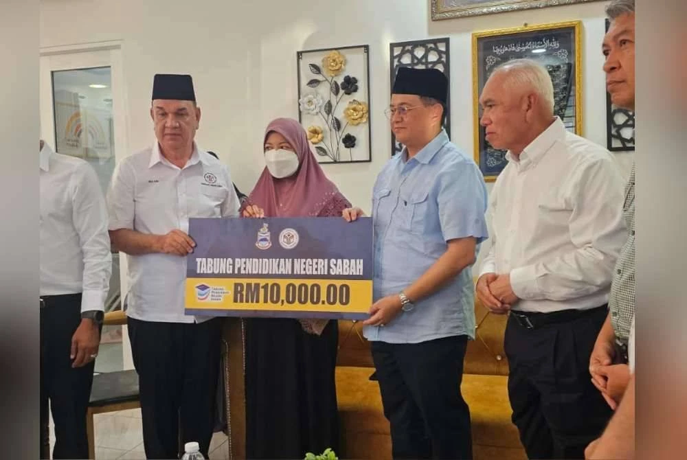 Kek Batik Dan Roti Telur, Juadah Terakhir Anak Sebelum Pergi Selamanya