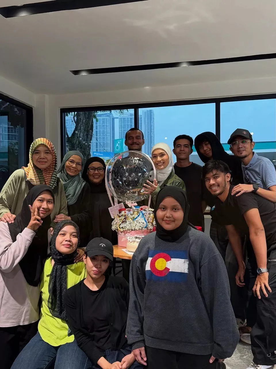 Genap 42 Tahun NANA MAHAZAN Luah Syukur “Dikelilingi Mereka Yang Baik-Baik Adalah Nikmat Tak Terhingga”
