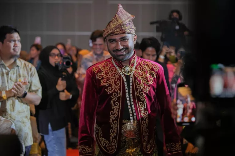 Peluang Suri Rumah & Komuniti B40 Buat Rezeki Hanya Dengan Minuman Coklat