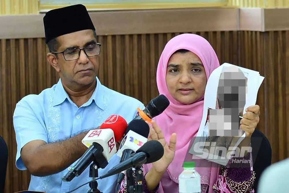 Ibu Syamsul Haris Dedah Wujud Tanda Pada Dada Arwah,”Ada Kesan Umpama Ditikam, Terkena Objek Tajam”