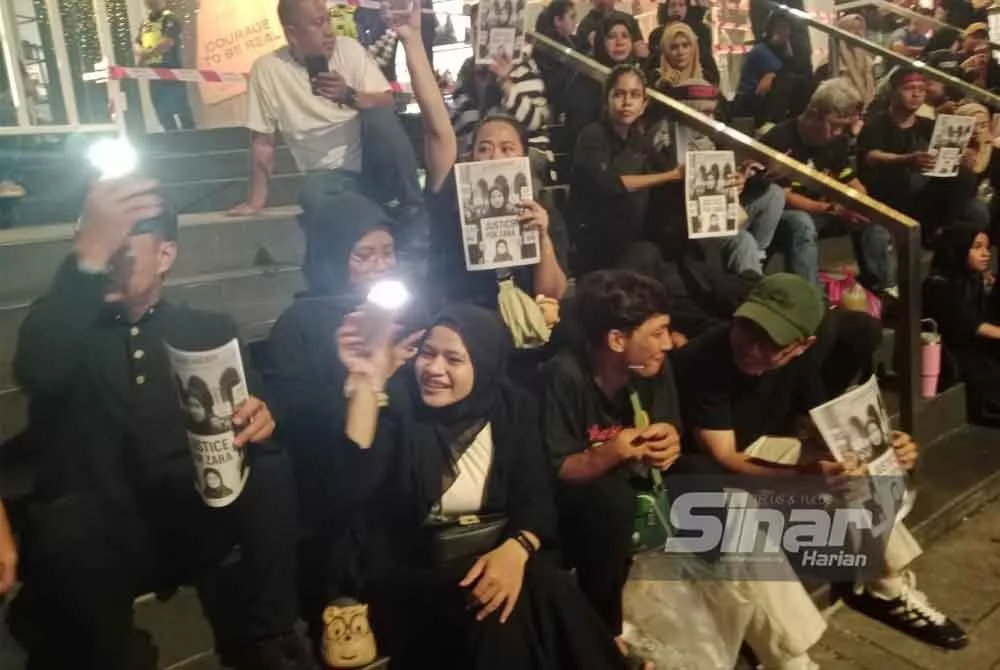Laungan “Justice For Zara” Bergema Di Himpunan Solidariti Depan Sogo