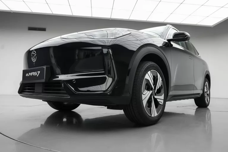 Proton e.MAS 7 Baharu. Evolusi EV Paling Mesra Wanita Kini Dilancarkan. Selesa, Pintar! Direka Dengan Jiwa Wanita Masa Kini