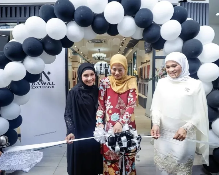 Anne Ngasri Jadi Pemilik Butik Tudung Mewah, Satu-Satunya di Johor