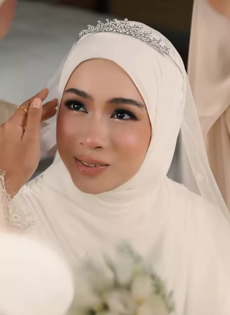 ‘Masya-Allah Cantiknya’! Amira Othman Anggun Berbaju Pengantin, Netizen Doa Jodoh Dipermudah