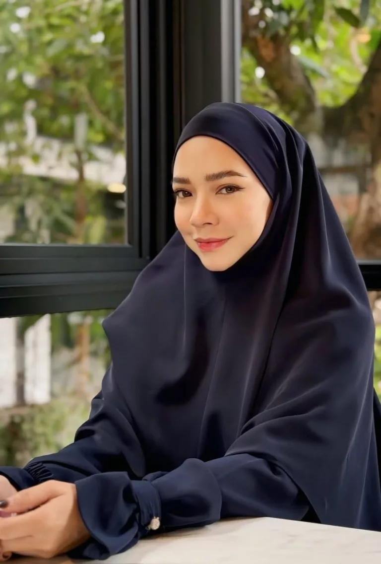 Padam Foto Tidak Berhijab Di Media Sosial, Usaha Nora Danish Kekal Istiqamah