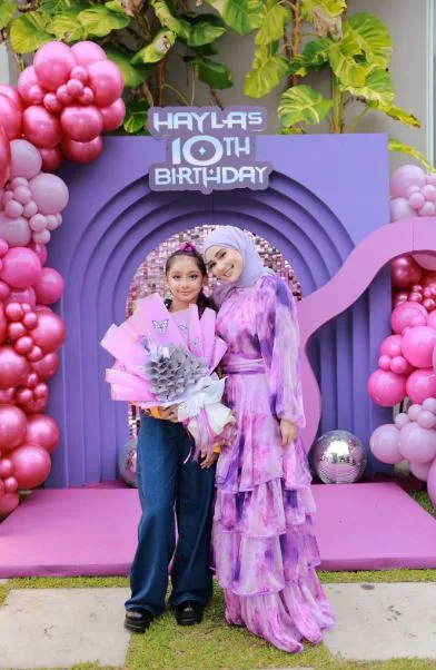Berjiwa Besar Seawal Usia 10 Tahun, Wawa Zainal Bangga Dengan Anak Gadisnya