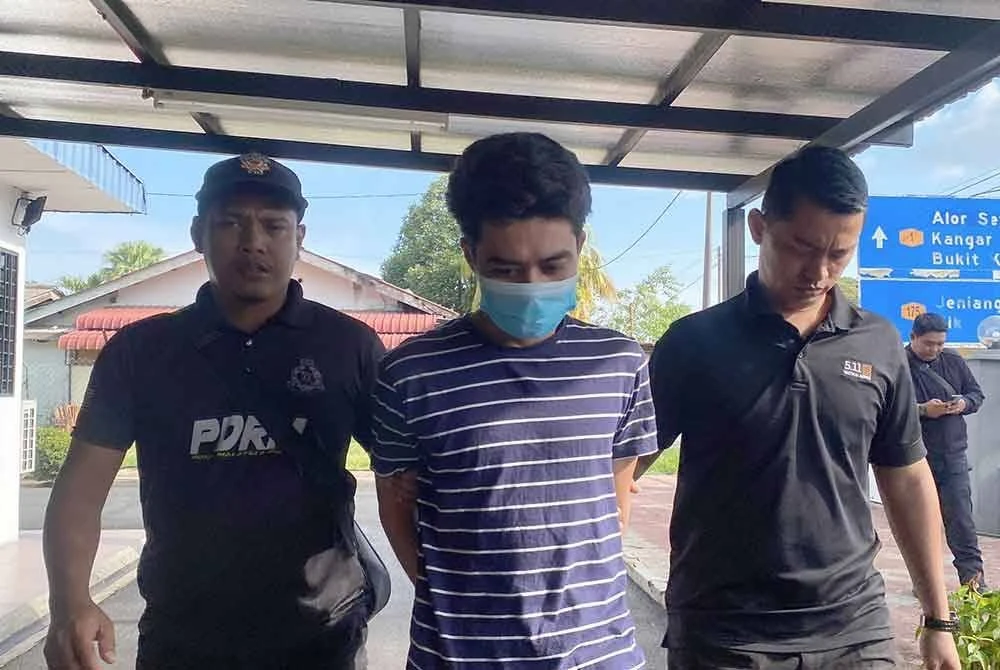 Bapa Dua Anak Didakwa Bunuh Bekas Isteri Dan Teman Lelaki Di Guar Chempedak