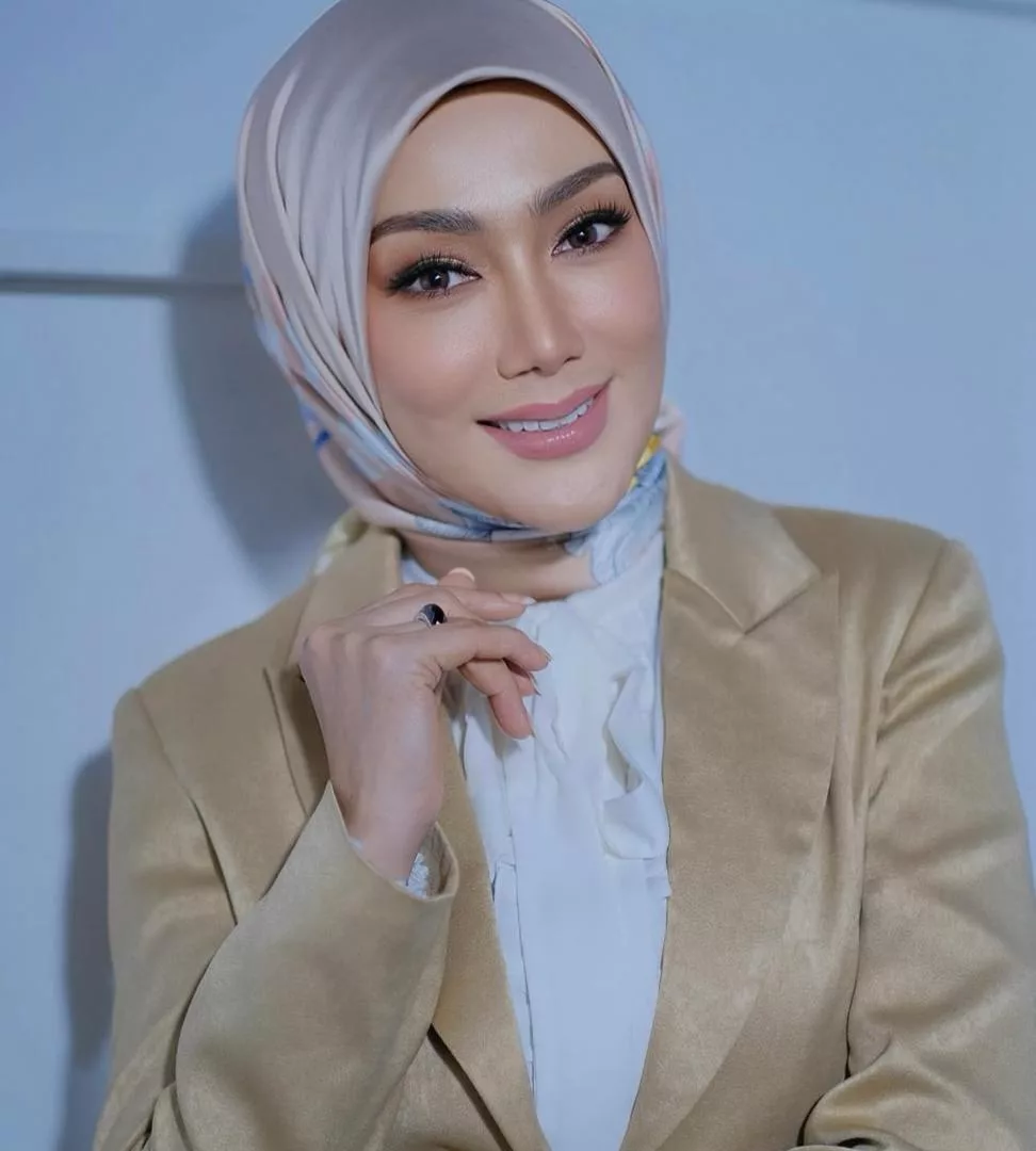 Erra Fazira Nafi Riak, Anggap Perkongsian Kejayaan Anak Sebagai Sumber Inspirasi