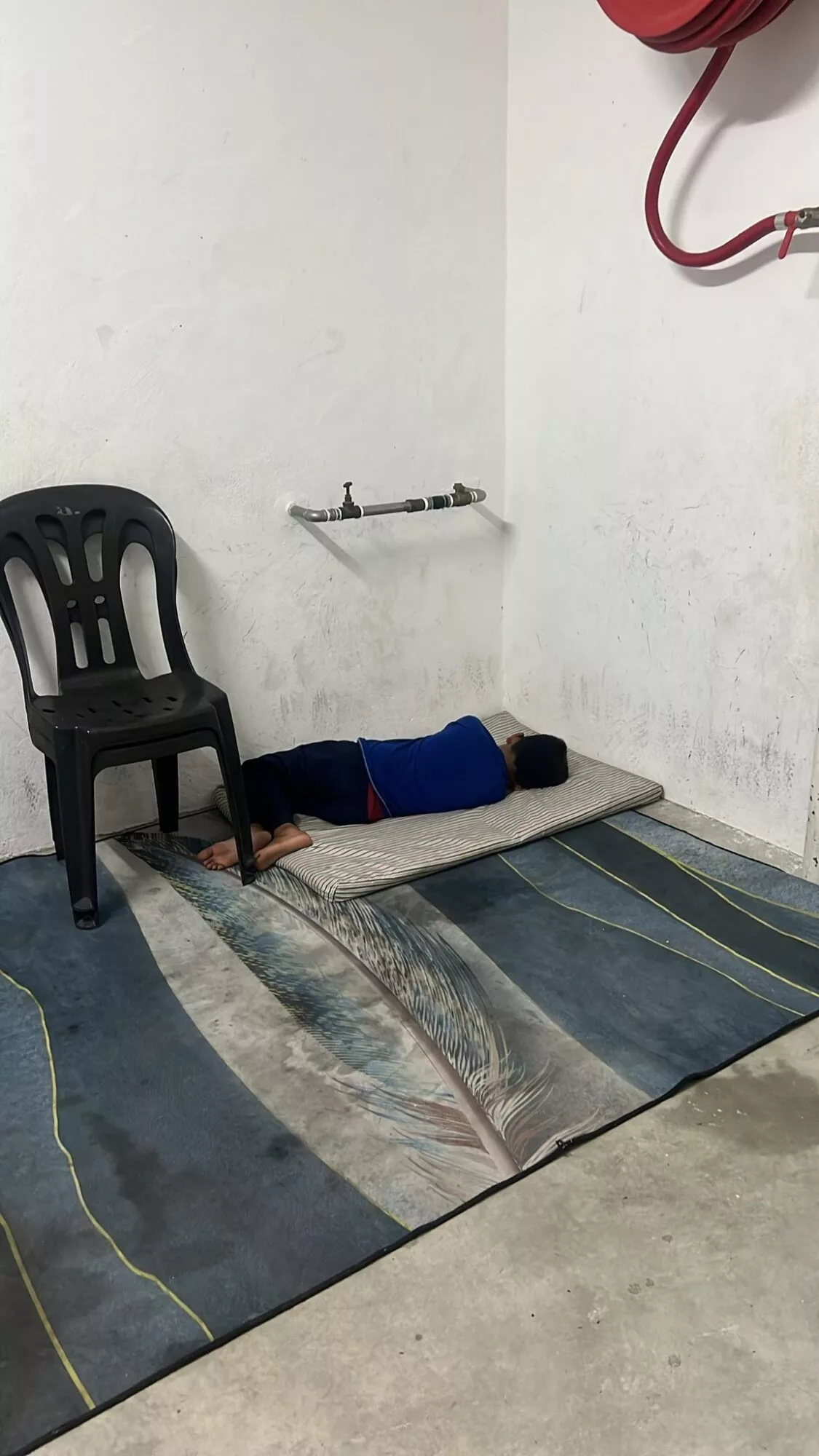 Ibu Dakwa Anak Kembar Dilayan Buruk Oleh Ibu Tiri, “Kena Tidur Luar Rumah Sebab Buas…