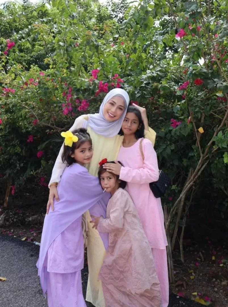 Melecur Terkena Air Panas, Anak Kedua Linda Hashim Masuk Hospital – “Doakan Kesembuhan Untuk Anggun Cassandra”