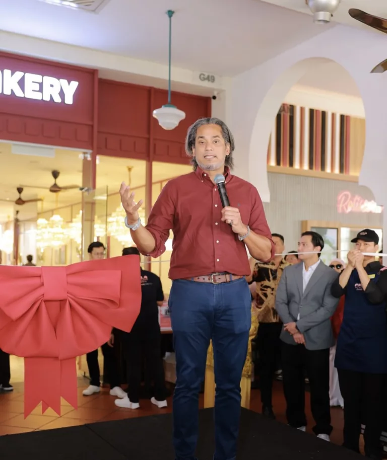 Khairy Jamaluddin Puji Gula Cakery, Arieni Inspirasi Wanita Usahawan Malaysia