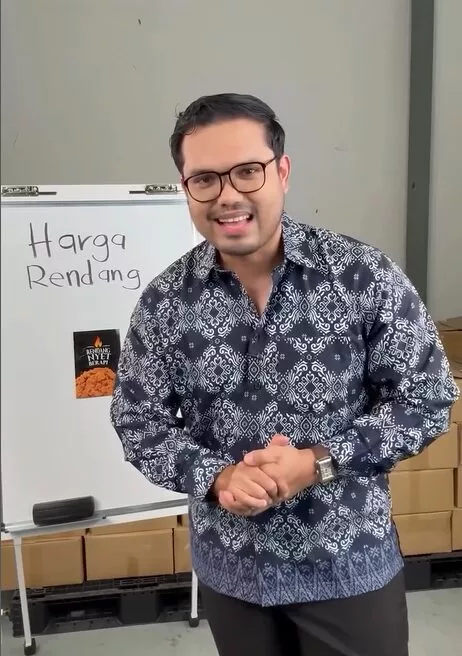 “Seram Naik Flight Musim Hujan Ribut, Tiga Kali Cuba Baru Boleh Landing” – Khairul Aming Kongsi Pengalaman Cemas