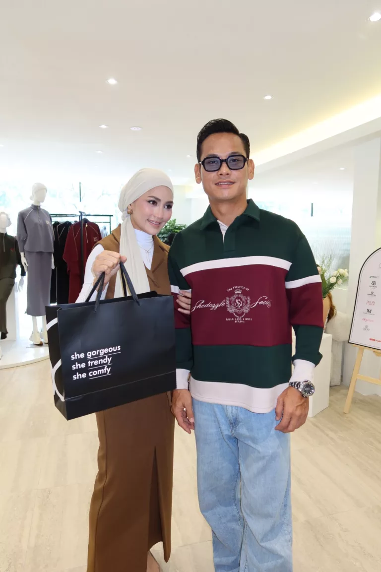 She Dazzle Perkukuh Identiti Trendsetter, Lancar Butik Flagship Eksklusif