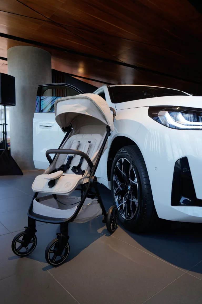 Nuna x BMW Lancar Tiga Stroler Bayi, Harga Mula RM2,699!