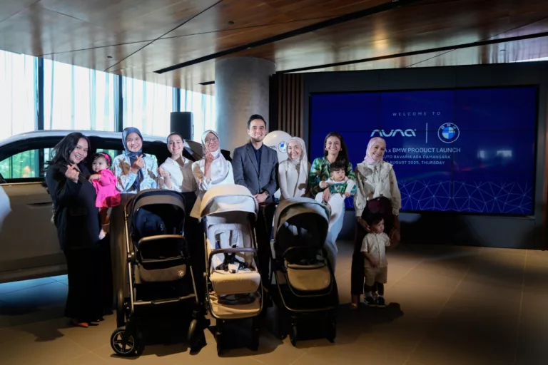 Nuna x BMW Lancar Tiga Stroler Bayi, Harga Mula RM2,699!
