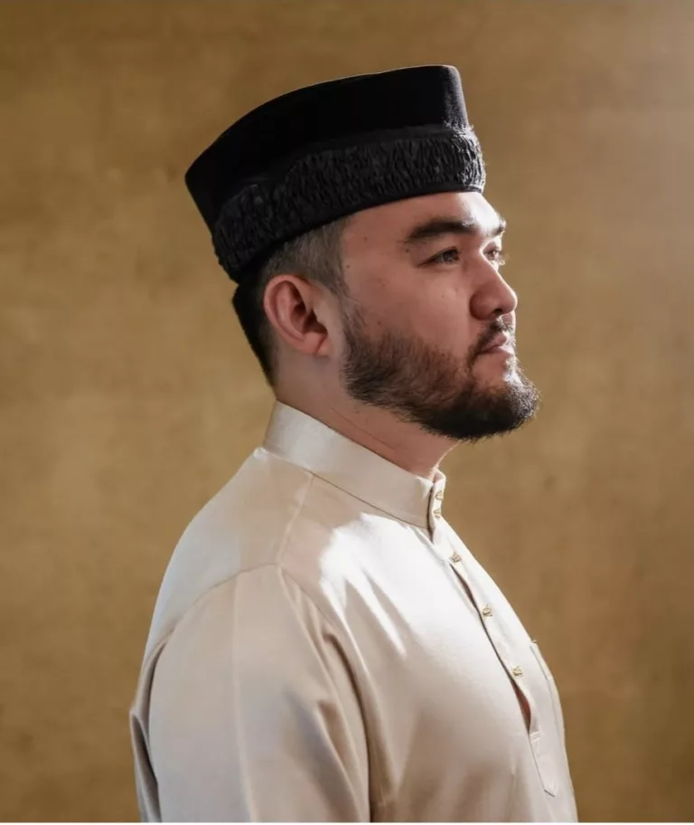 “Semoga Hubungan Kita Kukuh Dengan Kasih Sayang…”Ramai Kagum Lihat Sisi Romantis Raja Muda Selangor