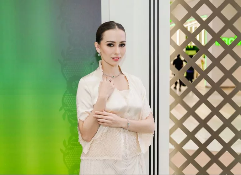 Anna Jobling Bijak Kumpul Emas. Simpan Hasrat Punya Koleksi Barangan Kemas Rekaan Sendiri
