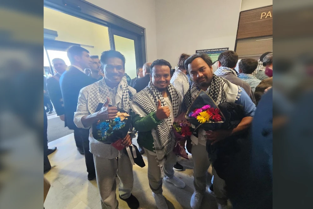 Pesawat Bawa Aktivis GSF Selamat Tiba Di Istanbul