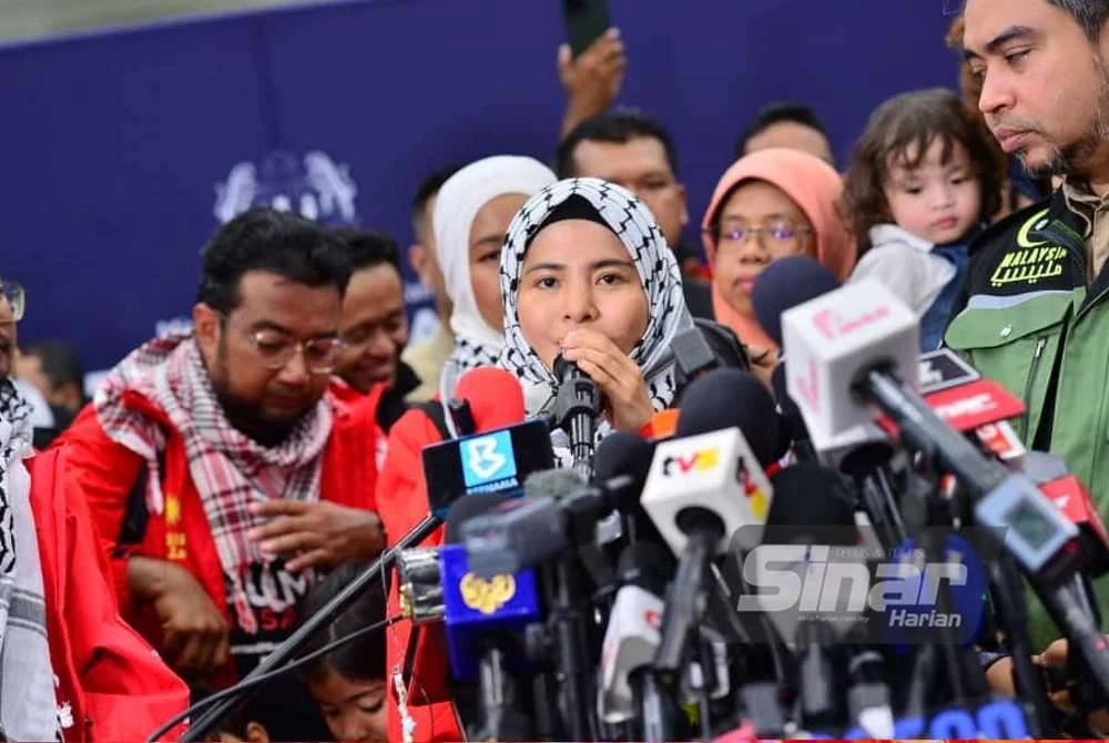 Ardell Aryana Rebah di KLIA Selepas Pulang Dari Misi Kemanusiaan Gaza – Detik Cemas Menyentuh Hati